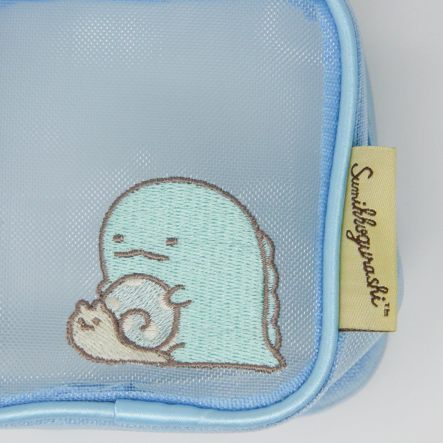 MAS-011 すみっコぐらし刺繍メッシュスクエアポーチ(とかげ)