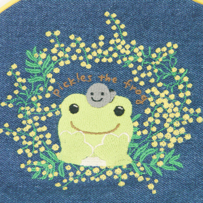 PIC-051 かえるのピクルス　デニム刺繍ポーチ（ミモザ）
