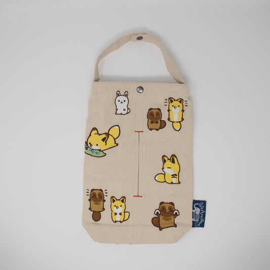 MAT-10 タヌキとキツネ 刺繍ティッシュカバー