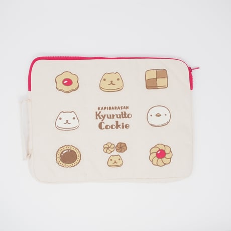 カピバラさん　刺繍PCケース